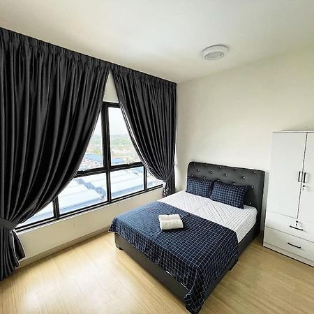 Cozy & Comfy Home Dsara Sentral Opposite Mrt Sungai Buloh Exterior foto